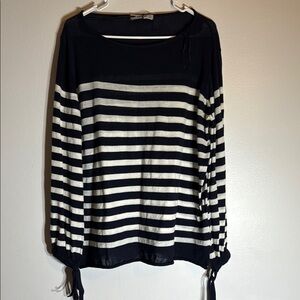 Zara Striped Navy and White Long Sleeve Top size M